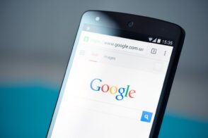 Google facilite la recherche pour les emplois, les recettes et le shopping