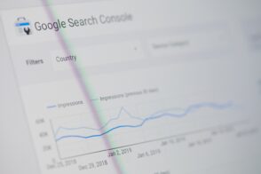 Google Search Console Insights : bientôt un nouveau rapport avec des données d’Analytics